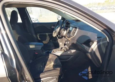 2016 Jeep Cherokee Latitude from USA, damaged, VIN 1C4PJMCB5GW155604